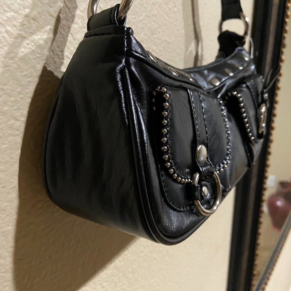 JC Fashion - Black Purse - Picture 2 of 14